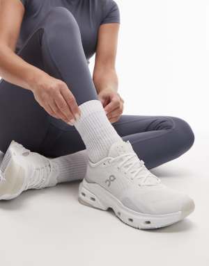 ON Cloudpulse 2 training trainers in white
