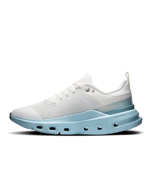 On Cloudpulse next training trainers in ivory topaz, 3 of 4