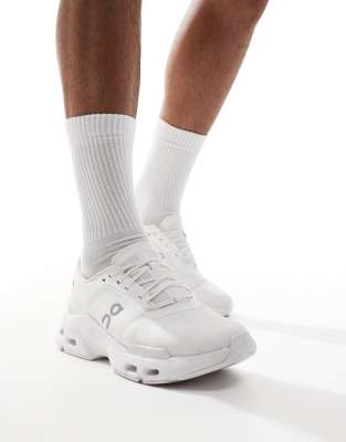 ON Cloudpulse training trainers in triple white