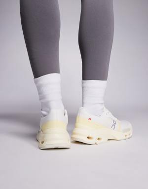ON Cloudpulse training trainers in yellow