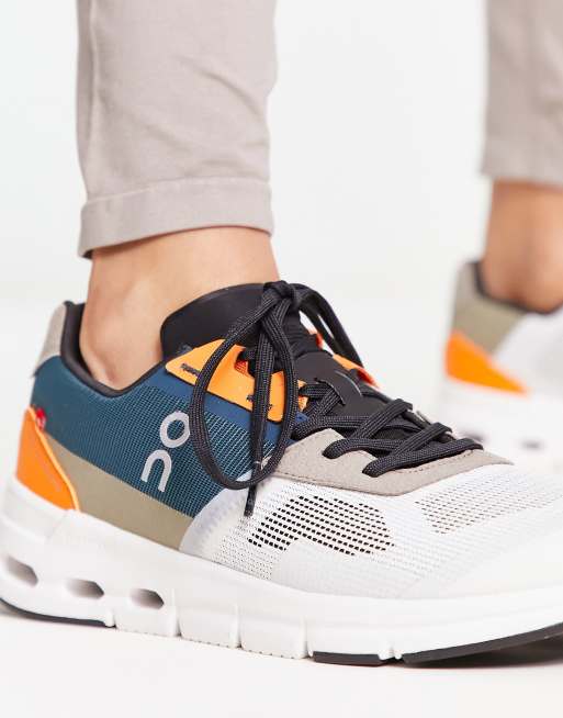 ON Cloud 5 trainers in grey and peach