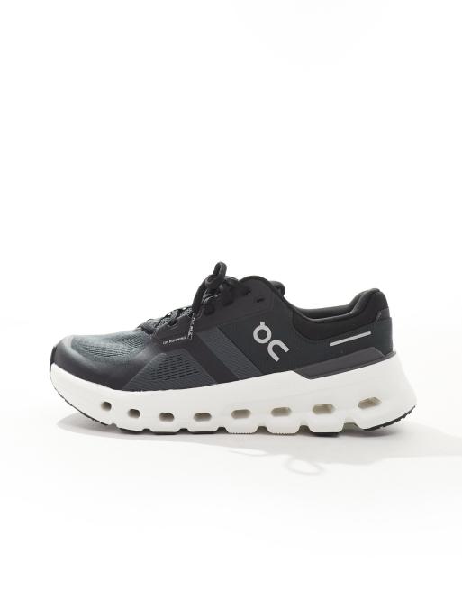 ON Cloudrunner 2 running trainers in eclipse black, 2 of 5