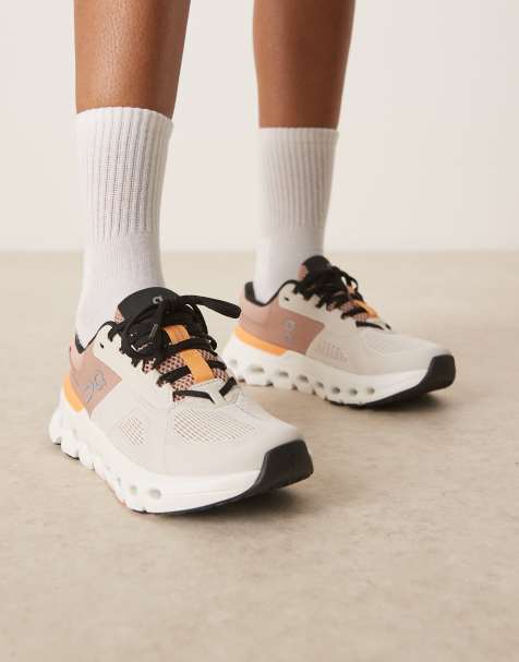 ON Cloudrunner 2 running trainers in silver and mauve   - view 1