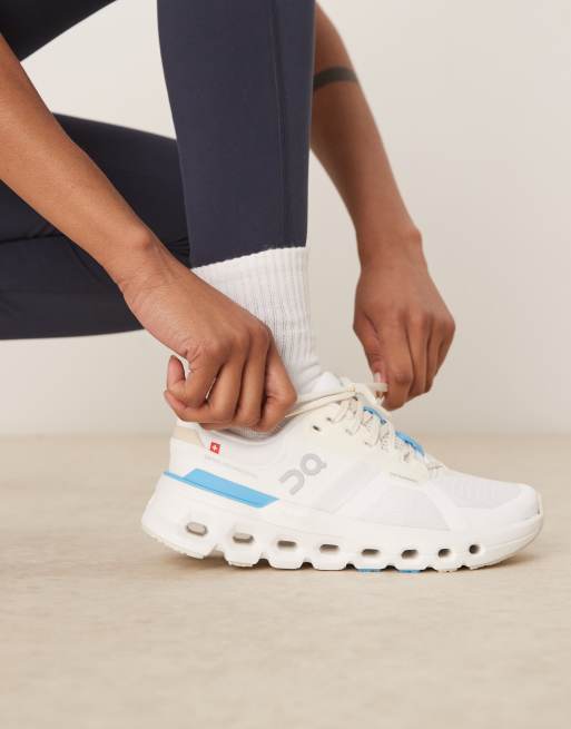 ON Cloudrunner 2 running trainers in white 