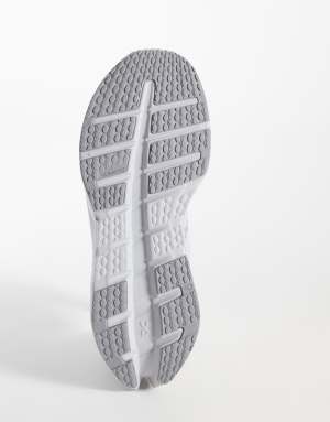 ON Cloudrunner 3 running trainers in grey