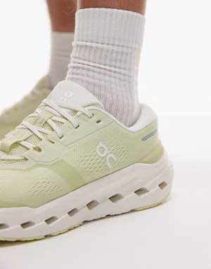 ON Cloudrunner 3 running trainers in yellow