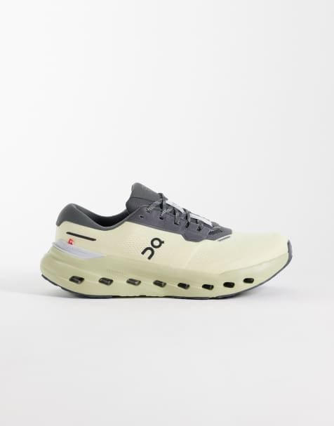 ON Cloudrunner 3 waterproof sneakers da corsa gialle - view 1