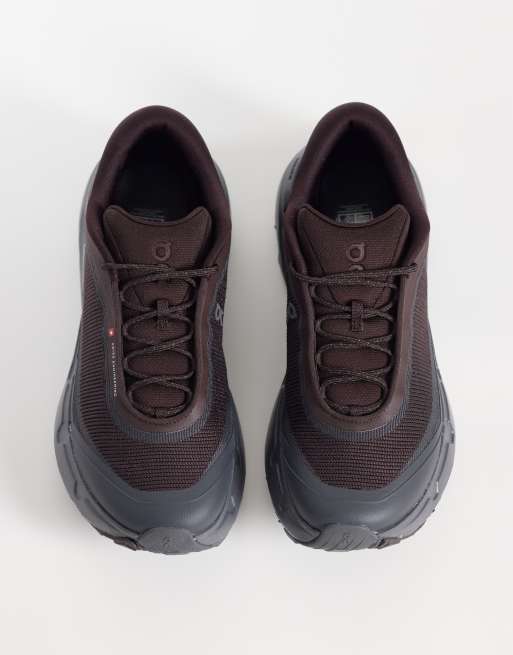 ON Cloudsoma Hike outdoor sneakers i brunt och svart, 3 av 5
