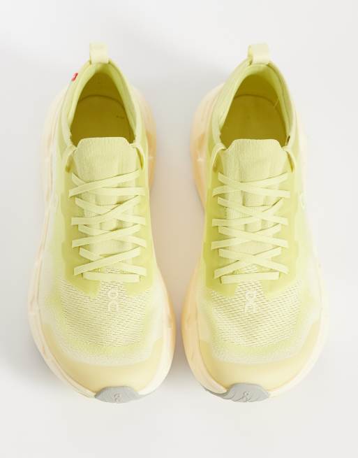 On Cloudsoma outdoor sneakers i gult, 3 av 5