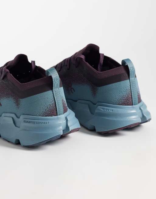 ON Cloudsoma Outdoor trainers in blue and purple, 2 of 5
