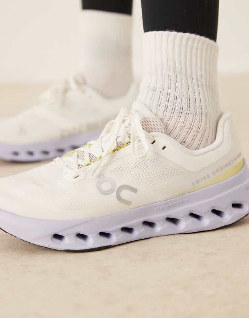 ON - Cloudsurfer Next - Hardloopsneakers in wit  , 4 van 5