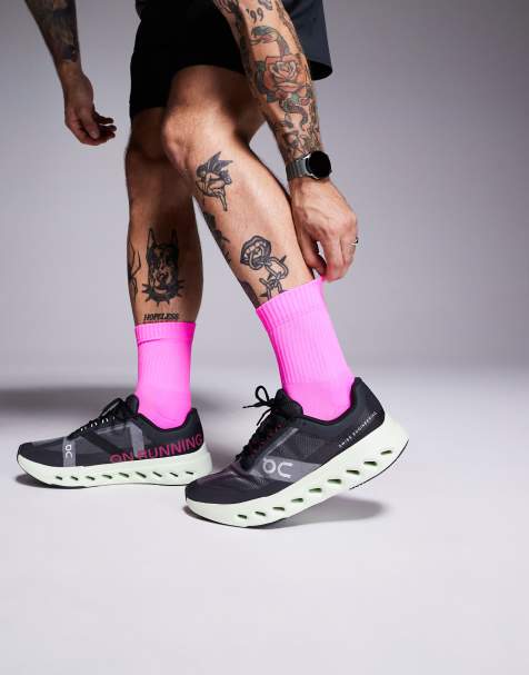 ON – Cloudsurfer Next – Laufschuhe in Schwarz und Limettengrün - view 1