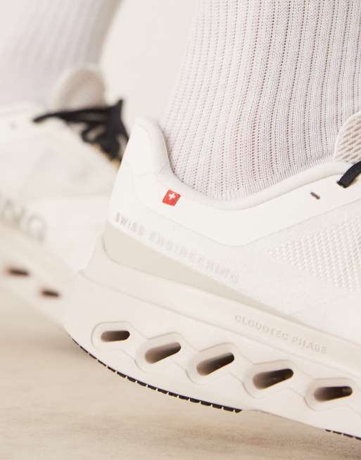ON Cloudsurfer Next running trainers in ivory and silver, 5 of 5