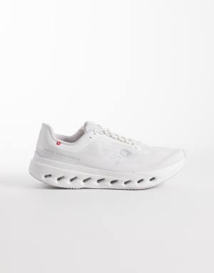 ON Cloudsurfer Next running trainers in ivory