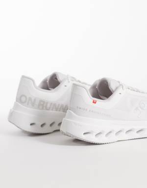 ON Cloudsurfer Next running trainers in white