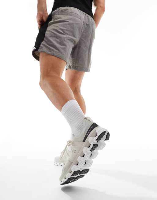 ON Cloudswift 3 running trainers in pearl eclipse, 5 of 5