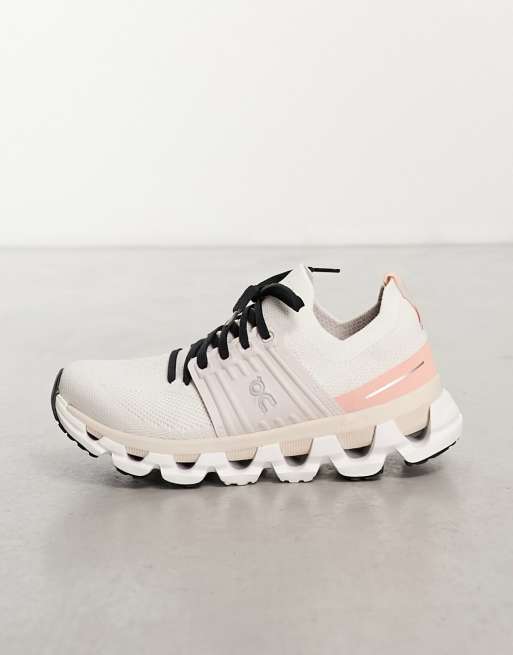ON - Cloudswift 3 - Sneakers color avorio e rosa, 2 di 5