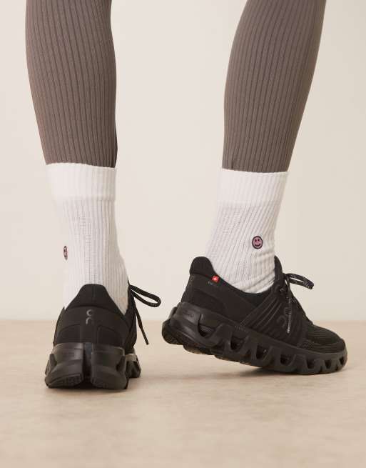 ON – Cloudswift 4 AD – Czarne buty sportowe do biegania, 5 z 5