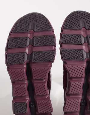 ON Cloudswift 4 AD trainers in maroon