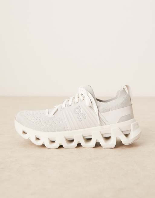 ON - Cloudswift 4 - Hardloopschoenen in grijs, 2 van 5