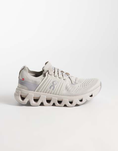 ON Cloudswift 4 løbesneakers i beige og grå - view 1