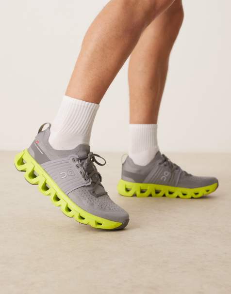 ON Cloudswift 4 running trainers in grey - view 1