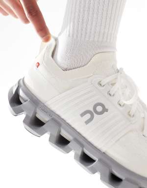 ON Cloudswift 4 running trainers in white