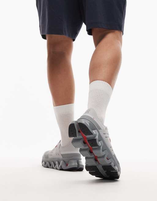 ON Cloudswift Amp running trainers in grey, 3 of 5