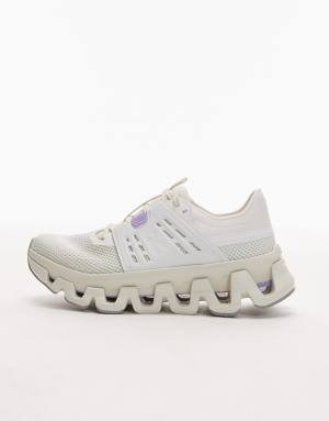 ON Cloudswift Amp running trainers in white