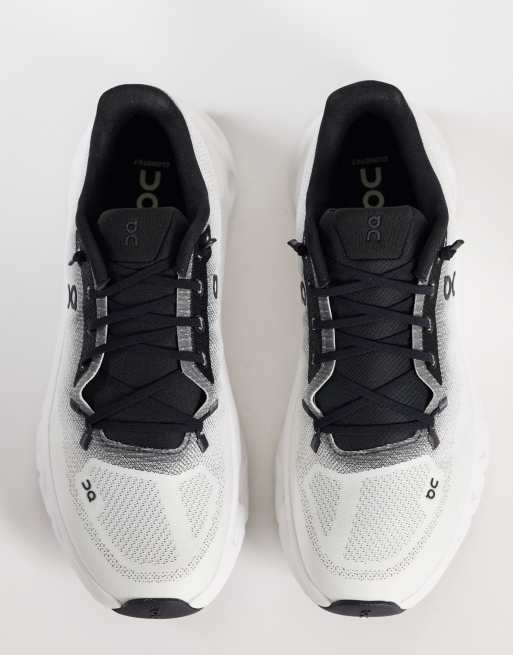 ON Cloudtilt all day trainers in black ivory, 5 of 6