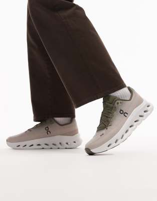  Cloudtilt all day trainers in khaki