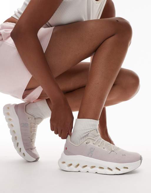 ON Cloudtilt all day trainers in lilac | ASOS