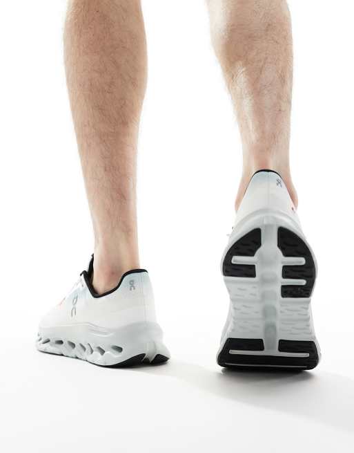 ON – Cloudtilt – Buty sportowe w kolorze kości słoniowej z niebieskimi wstawkami, 3 z 5