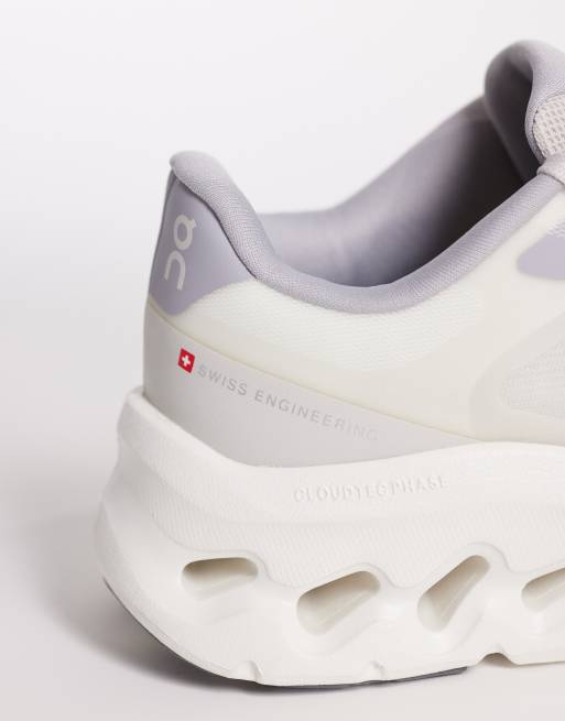 ON Cloudtilt Remix All Day trainers in grey, 2 of 5