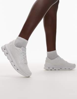 ON - Cloudzone - All-Day-Sneaker in Weiß