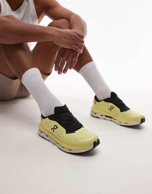 ON Cloudzone all day trainers in yellow , 3 of 5