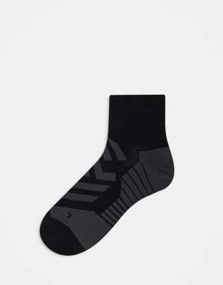 On Running ON performance mid socks in black shadow