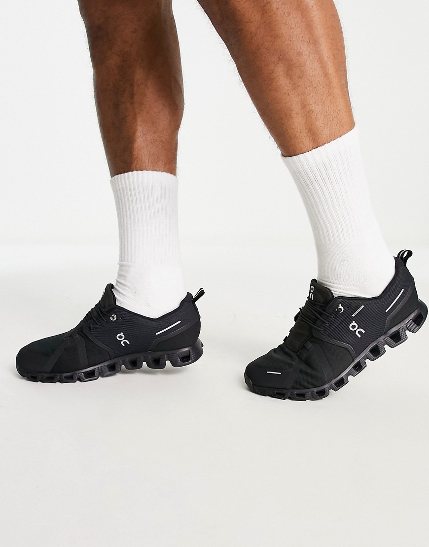 On Running Cloud 5 waterproof trainers in black