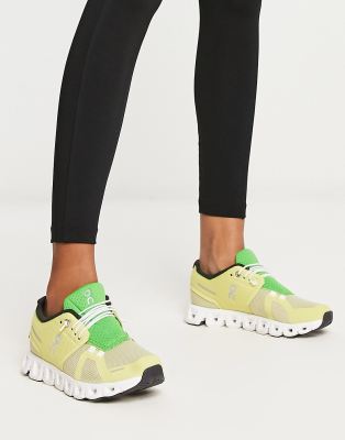 On Running Cloud Push trainers in yellow and green