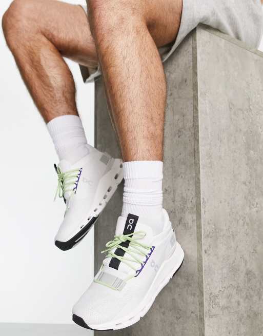 On running – Cloudnova – Sneaker in Weiß