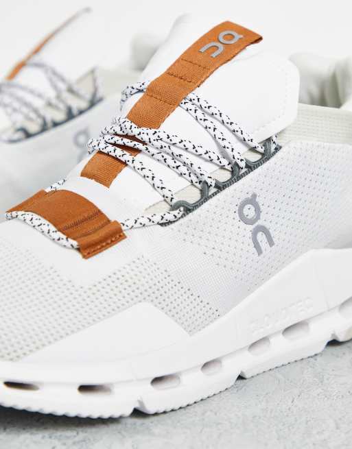 On Running - Cloudnova - Sneakers bianche e marroni, 2 di 4
