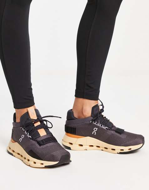On Running - Cloudnova - Sneakers in grijs en oranje - view 1