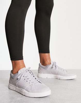 On Running Roger Clubhouse leather trainers in glacier white