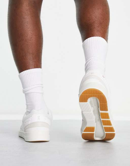 On Running – Roger Clubhouse – Vita och sandfärgade läder sneakers  , 4 av 4