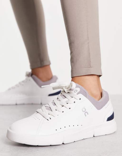 On Running The Roger Advantage trainers in white and lilac