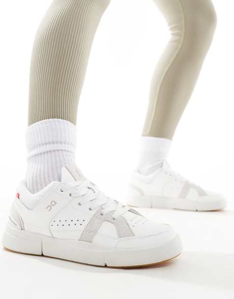 ON Running - The Roger Clubhouse - Baskets - Blanc et sable - view 1
