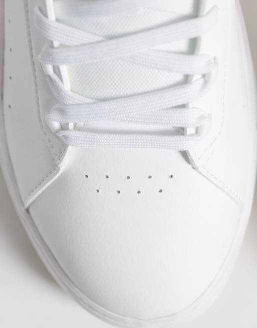 ON The Roger Advantage Tennissneaker in Weiß, 4 von 5