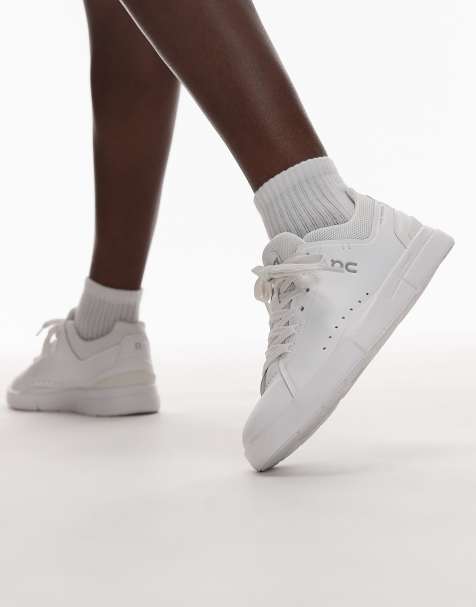 ON The Roger Advantage trainers in white and mint - view 1