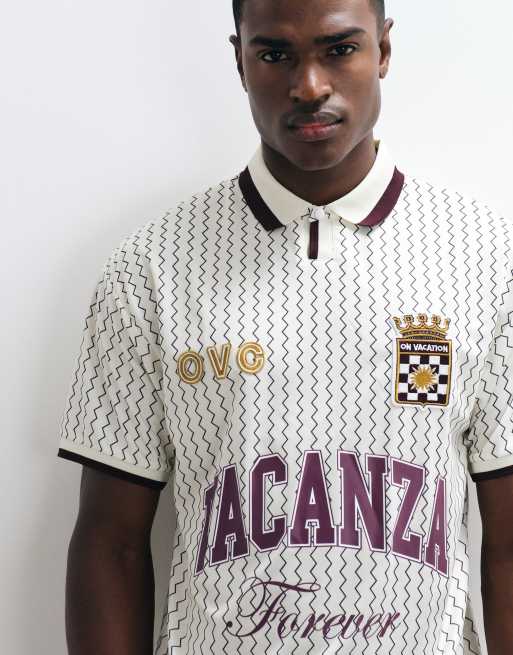 On Vacation Club - Maglia da calcio beige con logo e scritta Vacanza, 3 di 5