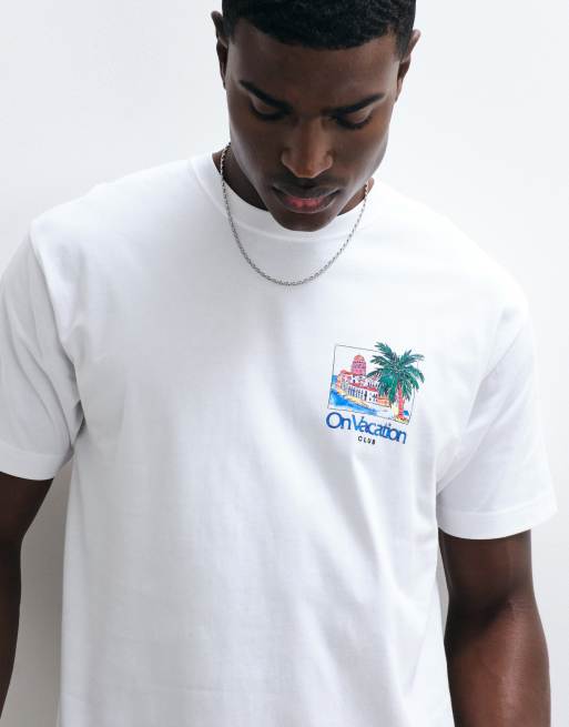 On Vacation Club Mucho Relaxo back print t-shirt in white, 3 of 5